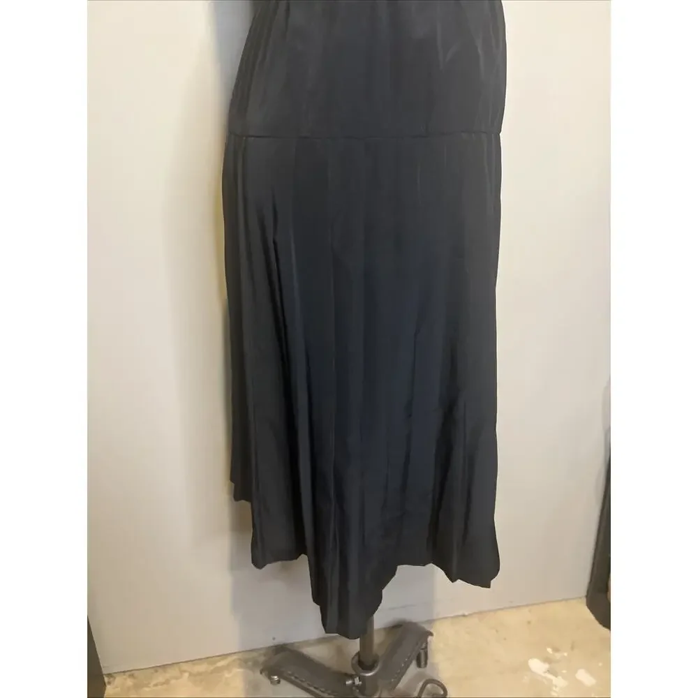 Pleated Skirt Vintage Midi Length Size 6 Great‎ Material Black